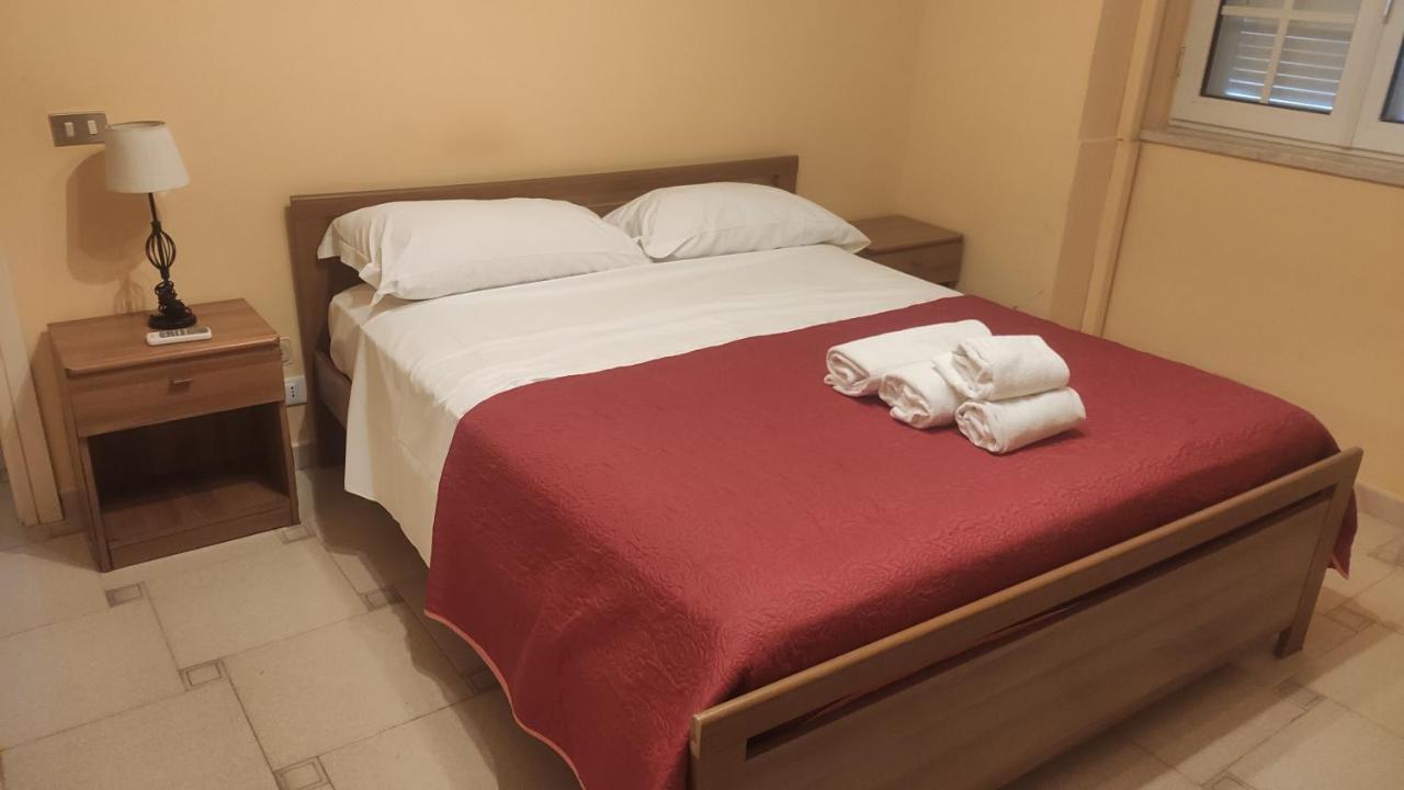 Il Mare Di Ortigia Aparthotel Syrakusa Exteriör bild