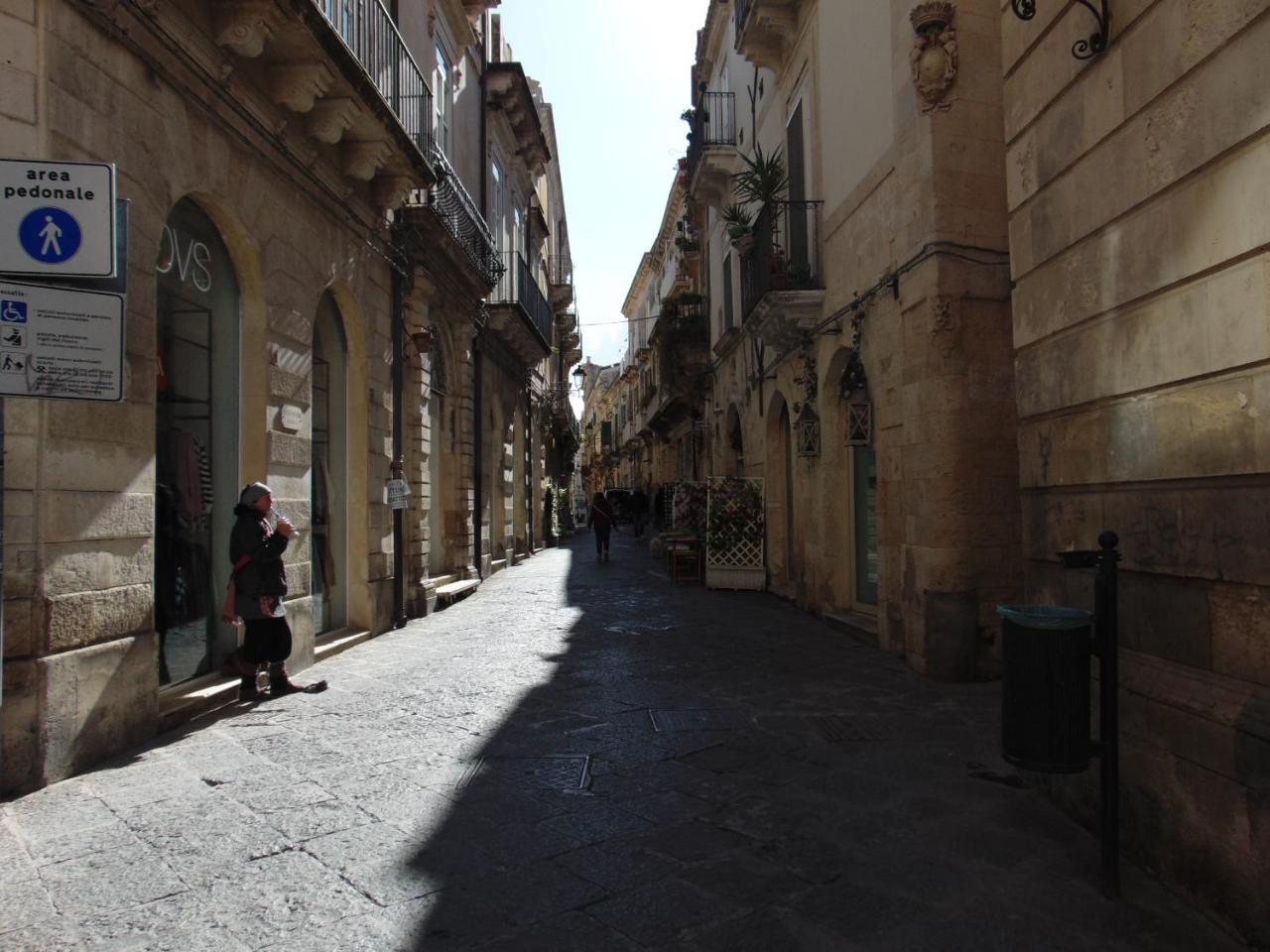 Il Mare Di Ortigia Aparthotel Syrakusa Exteriör bild
