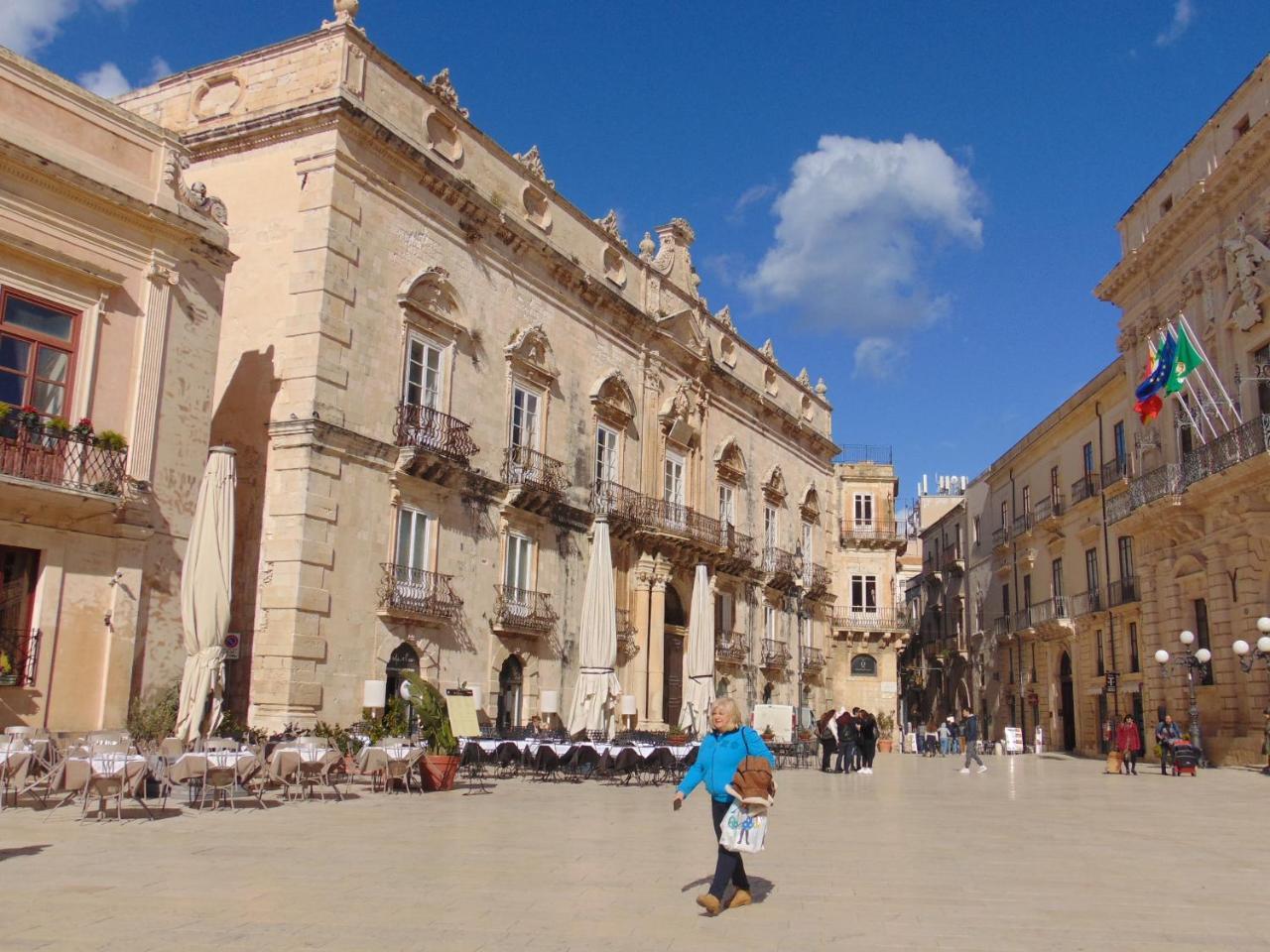 Il Mare Di Ortigia Aparthotel Syrakusa Exteriör bild