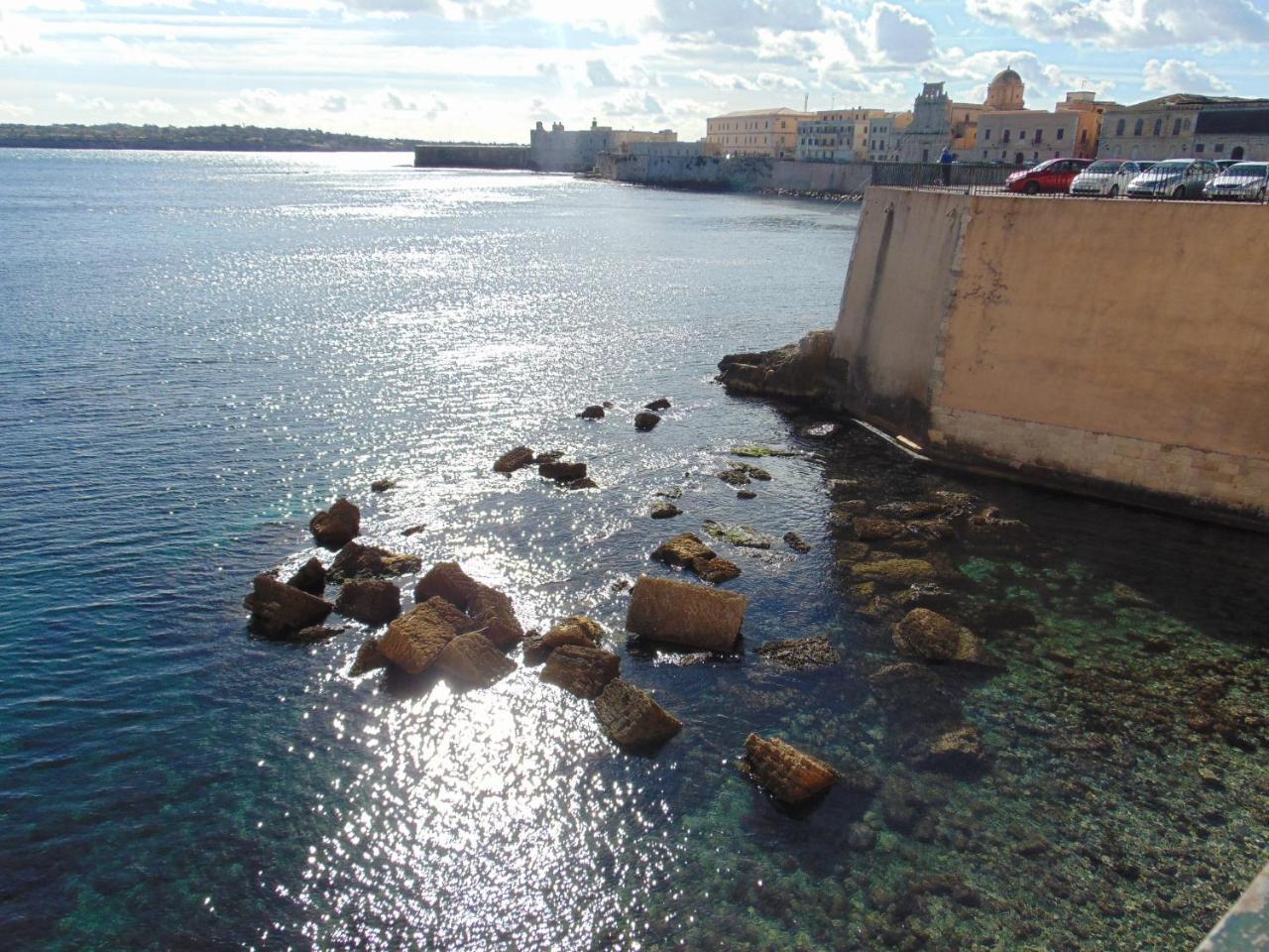 Il Mare Di Ortigia Aparthotel Syrakusa Exteriör bild