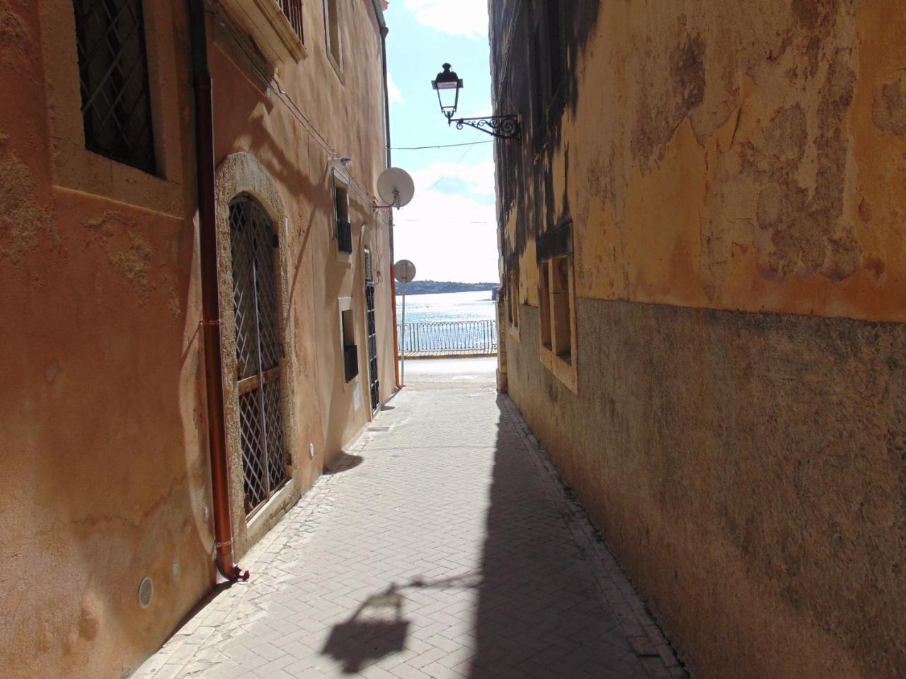 Il Mare Di Ortigia Aparthotel Syrakusa Exteriör bild