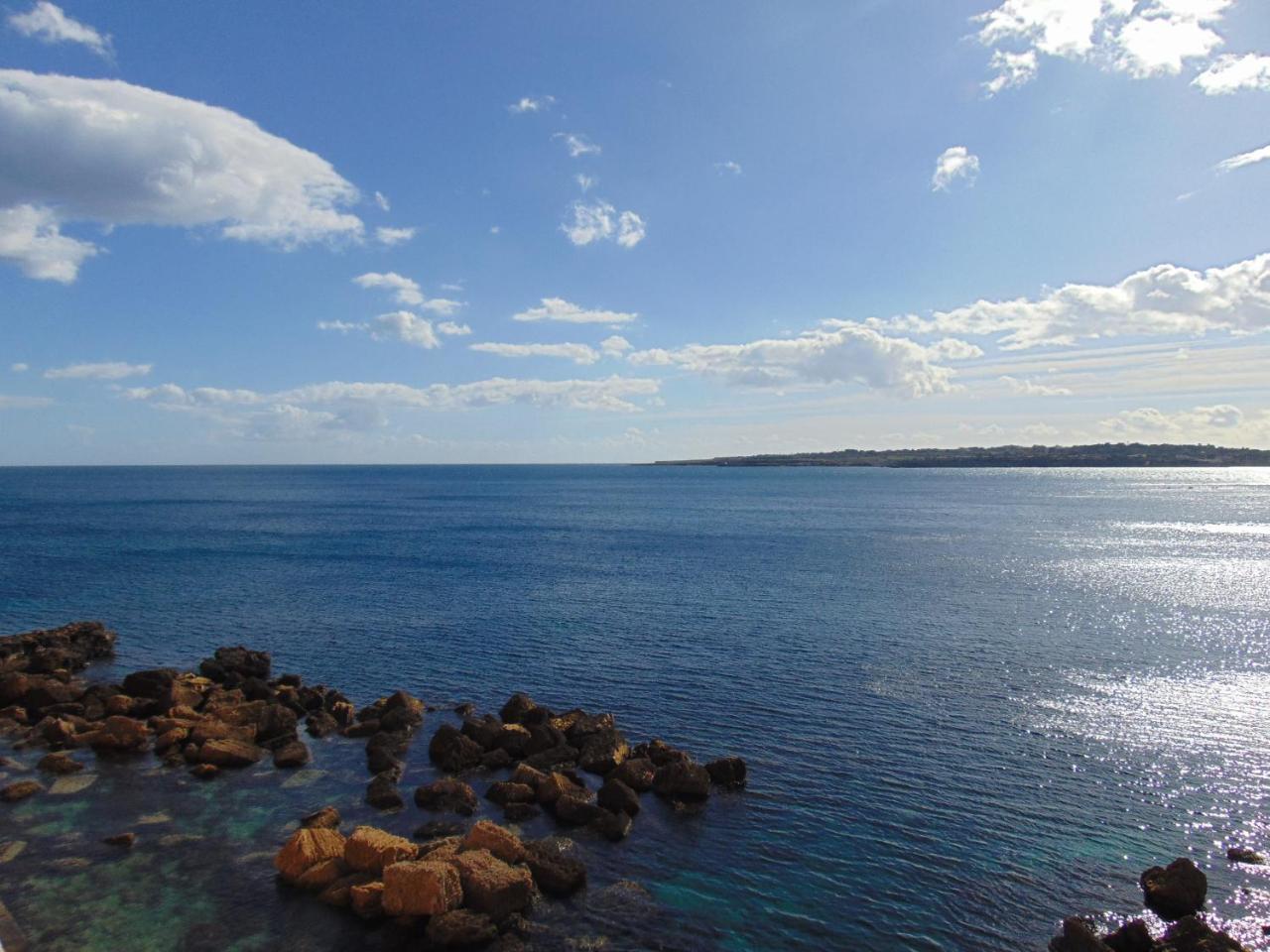 Il Mare Di Ortigia Aparthotel Syrakusa Exteriör bild